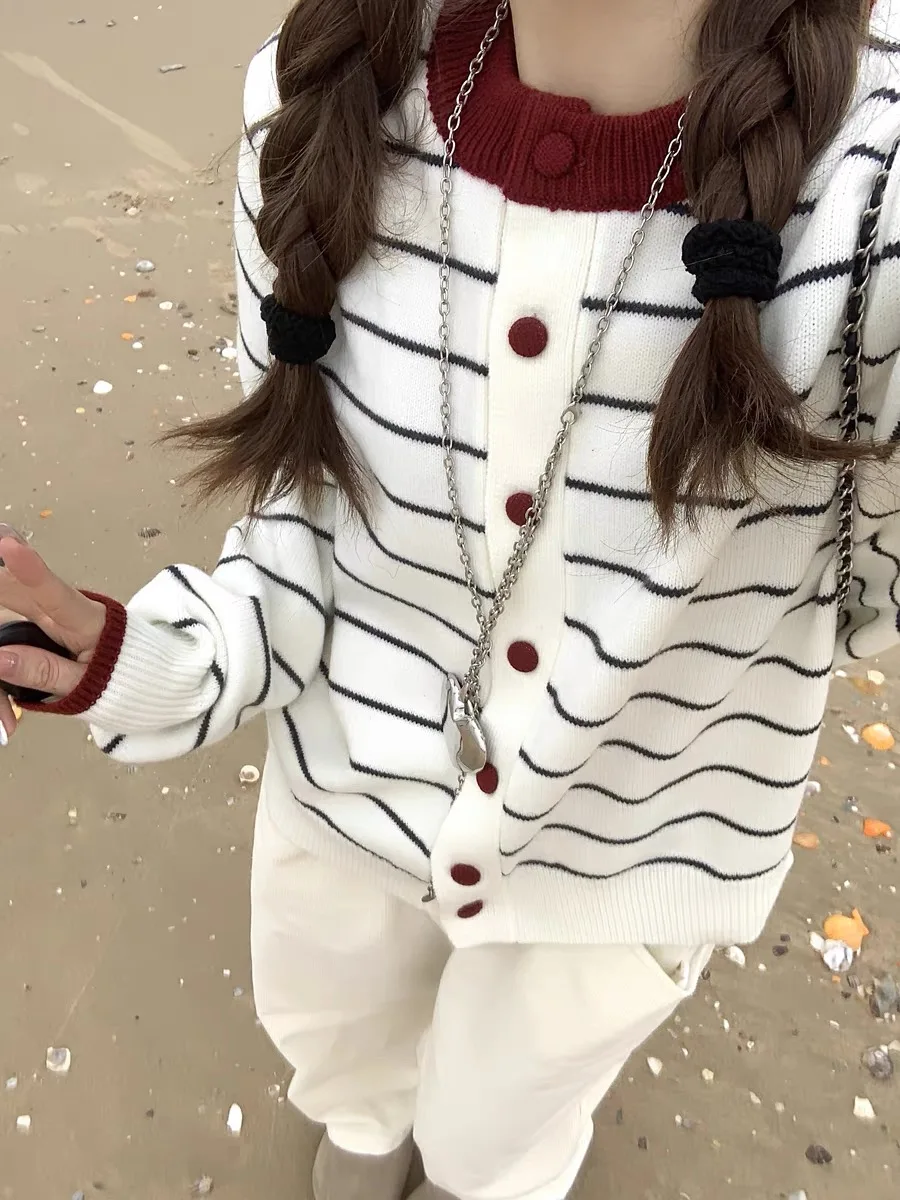 

Ранняя осень, элитный круглый полосатый эластичный вязаный открытый кардиган, свободный утягивающий универсальный свитер, верхняя одежда для женщин