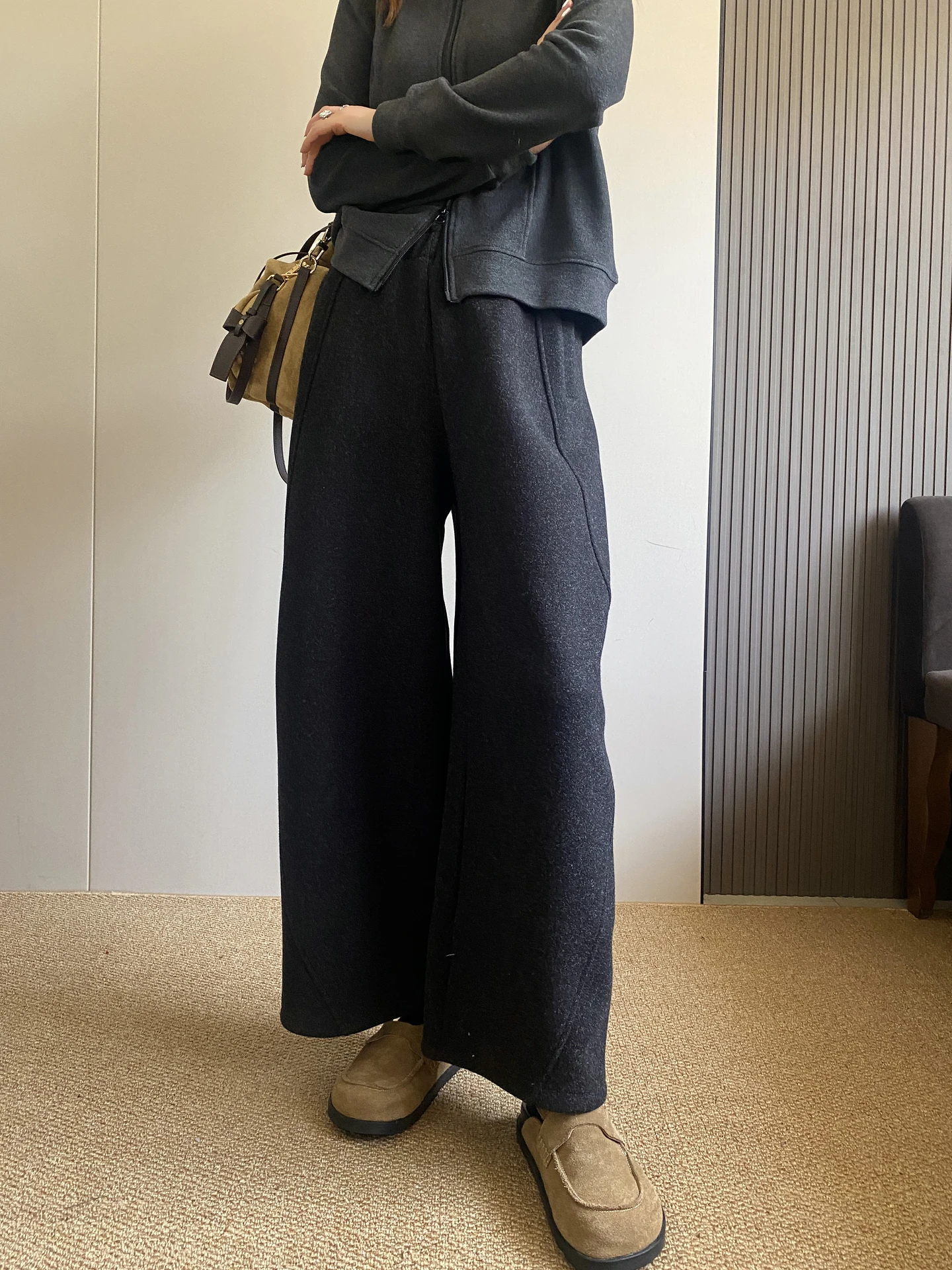 

Шерстяные брюки с высокой талией, на флисовой подкладке, утепленные, широкие, повседневные, свободного кроя, для невысоких женщин, осень-зима, новинка