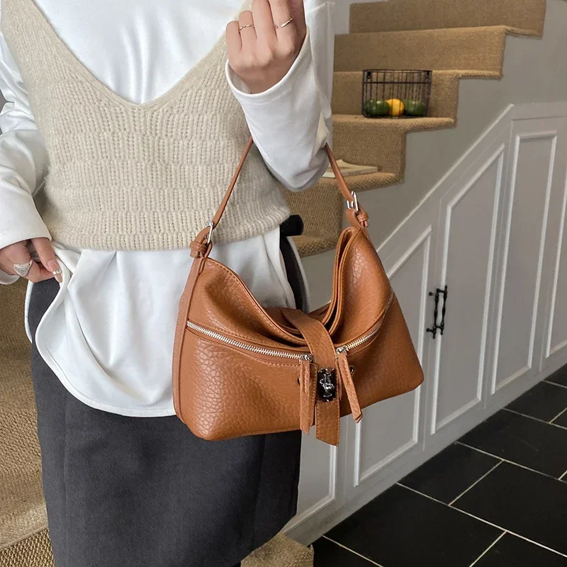 elegante-borsa-a-tracolla-in-pelle-per-donne-con-qualita-di-marca-di-lusso-e-ispirazione-di-designer-famosi-per-signore-raffinate
