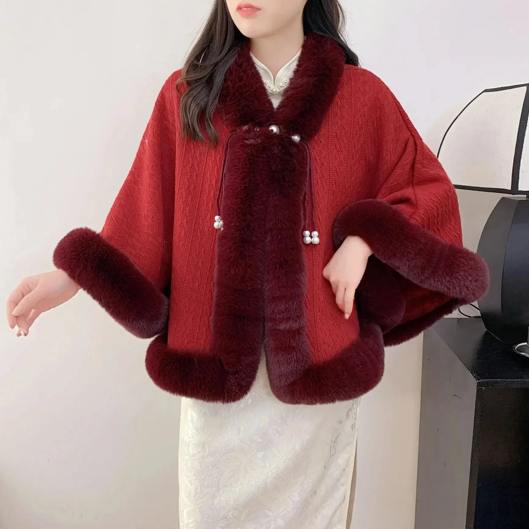 

Poncho Cloak Shawl Women's Autumn Winter Short Print Plush Thickened Imitation Rabbit Fur Collar Cheongsam Wedding Cape Coat