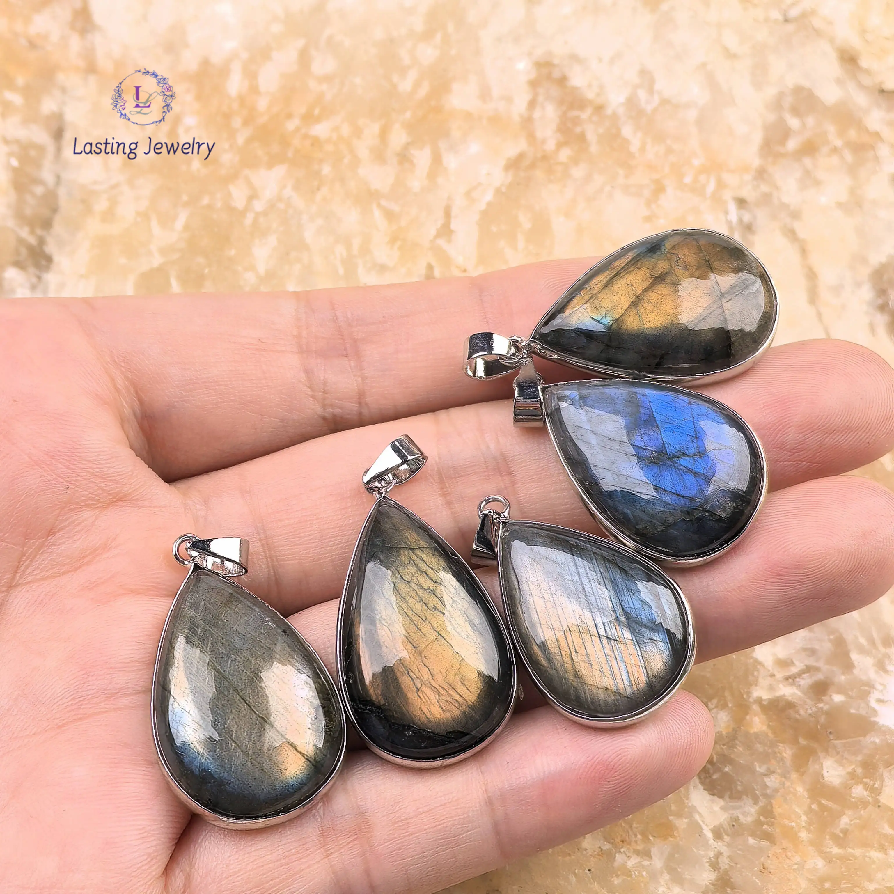 

Plated Silver Bezel Drop Labradorite Pendants,Natural Flash Stone Healing Chakra Reiki Crystal Charms Necklace Bohemia Jewelry