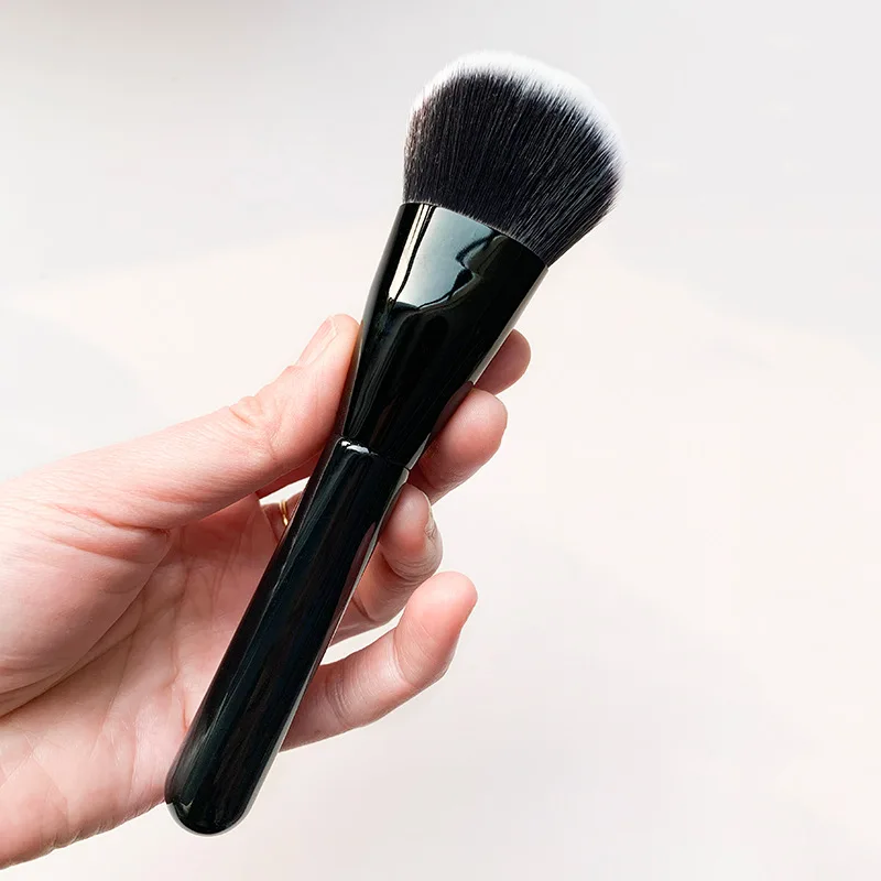 Pinceaux de maquillage pour fond de teint liquide, 1 pièce, accessoire de beauté essentiel pour le visage