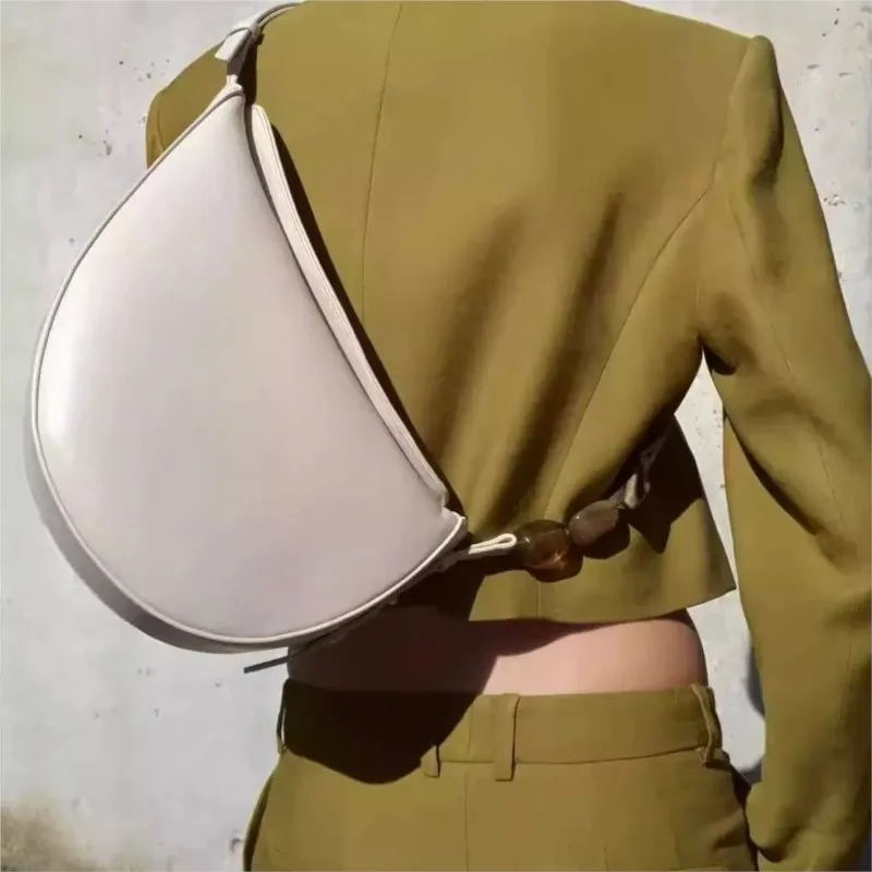 

Retro Stone Decoration Tote Bag Women Asymmetric Leather Large Capacity Shoulder Bag Ladies Fashion Versatile Crossbody Bag 2025