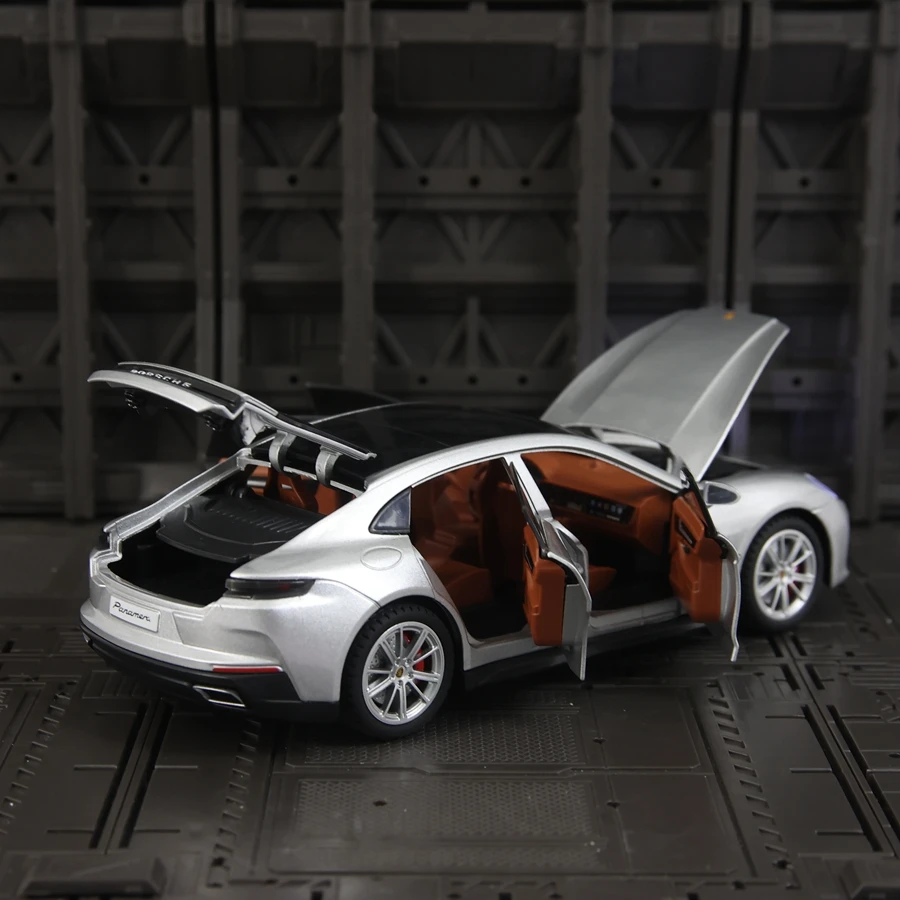 Simulação 1:24 modelo de supercarro de liga Porsche Panamera, portas e capô do motor, porta-malas pode ser aberto, enfeites de carro, presentes