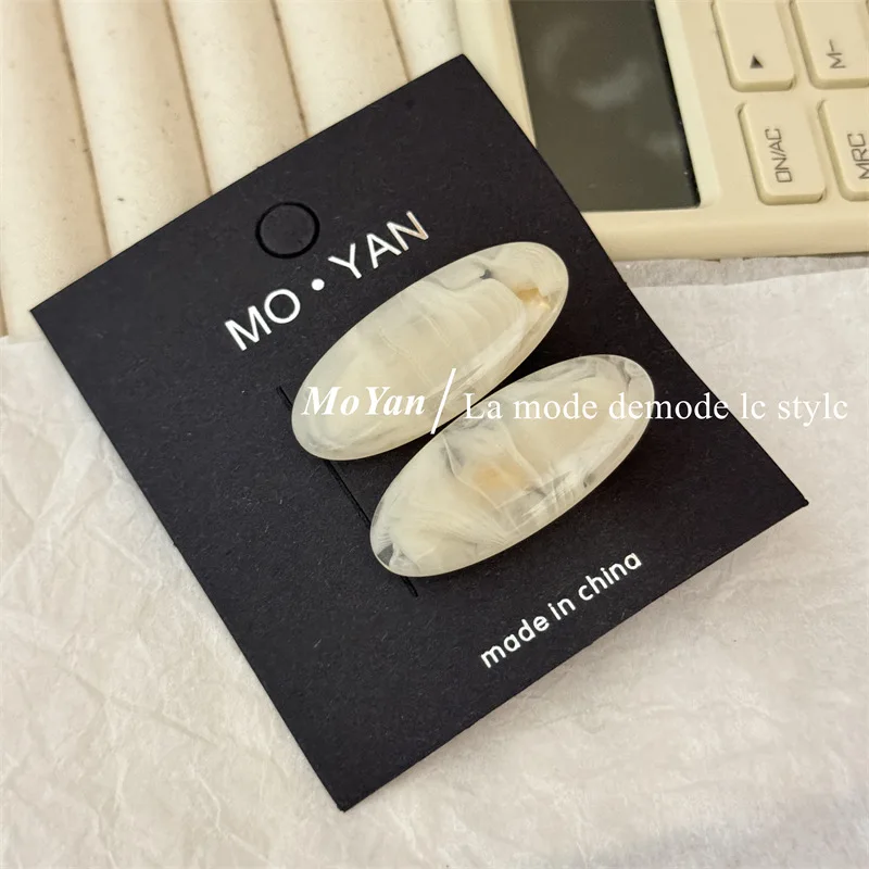 

Cute Contrast Color Hairpin Women Oval Acetate Bangs Clip Acetate Bangs Clip Duckbill Clip Girls Hair Temperamental Headdress