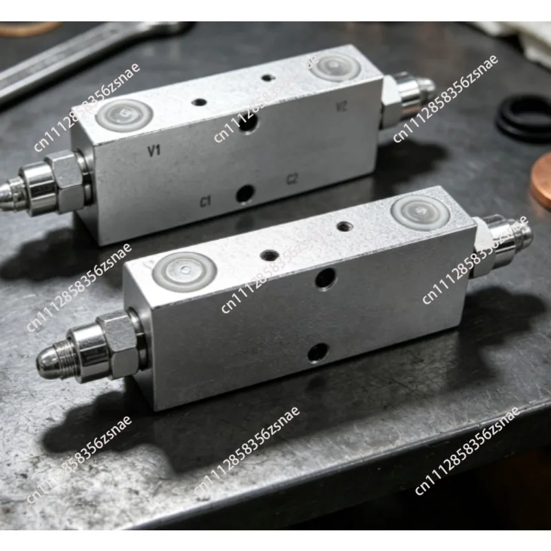 Hydraulic Two‑way Balance Valve Lock Relief Valve Spare Part For Engineering Crane Cylinder Oil Pump Tubing Assembly