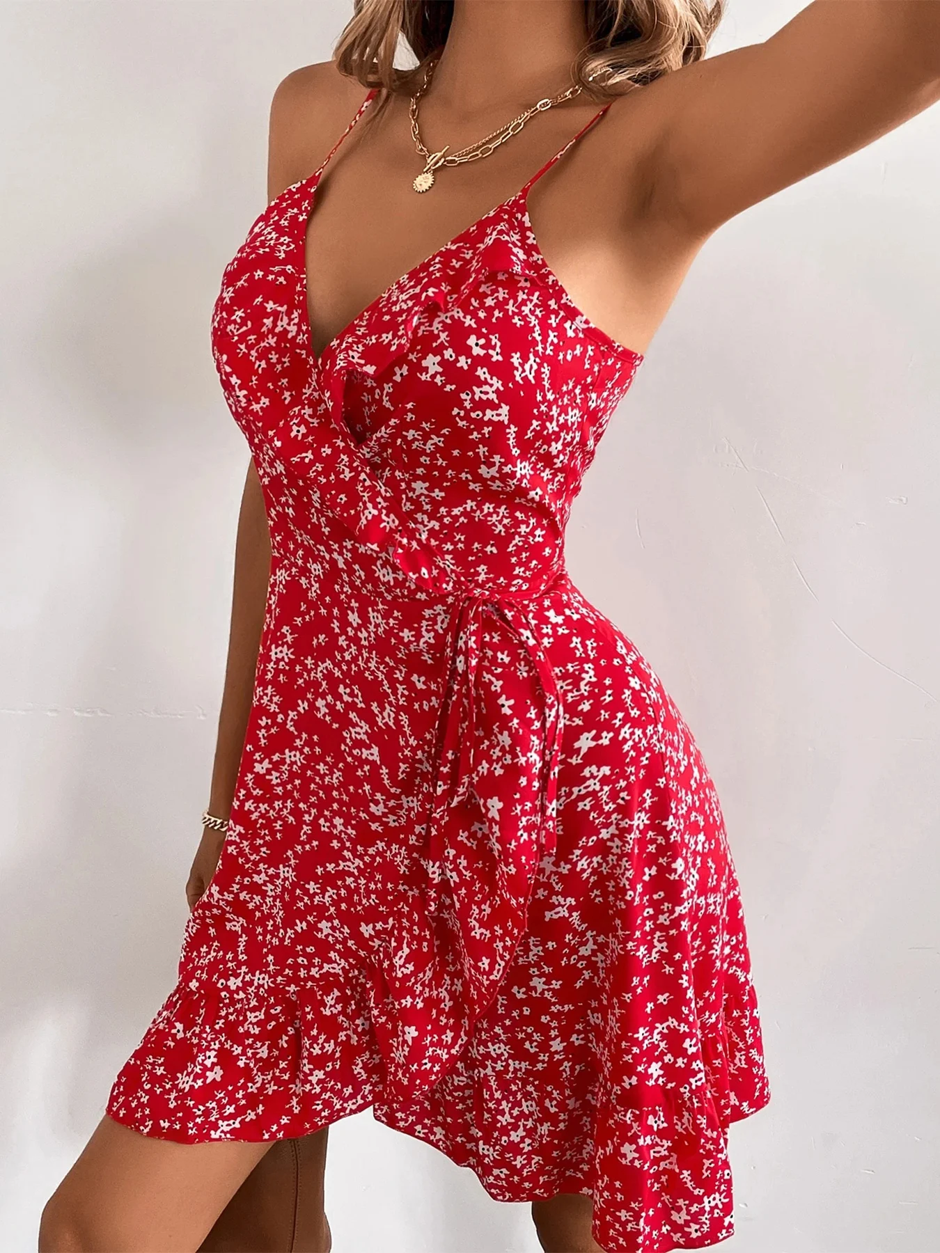 2026 Damen Sommer Blumenkleid Strand Urlaub Wickelkleid Neckholder V-Ausschnitt Ärmellos Rüschensaum Mini Boho Party Urlaub Größen S-XXL – Detail 3