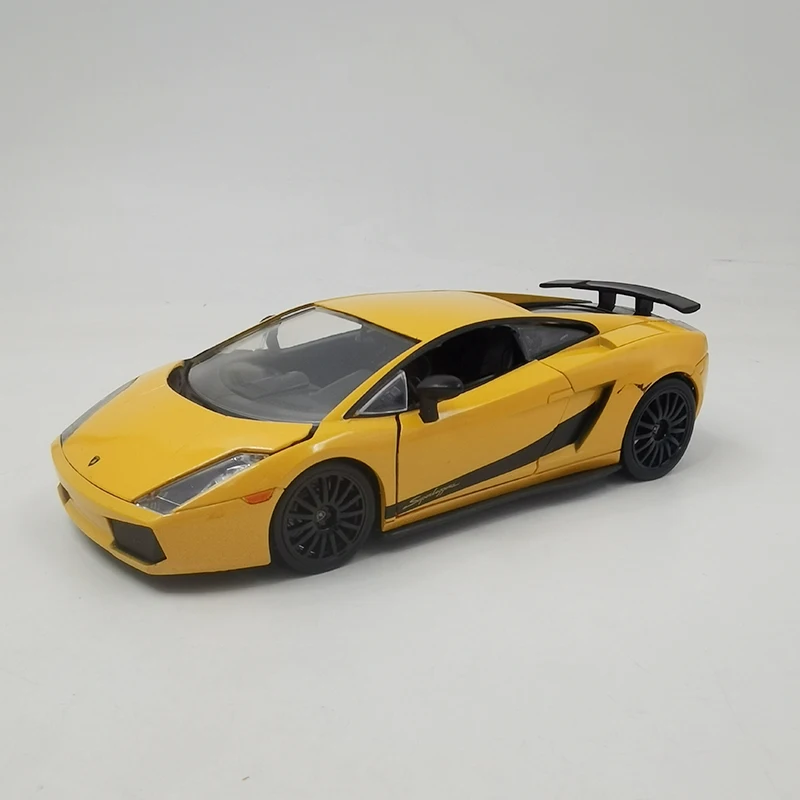 

Без розничной коробки, масштаб 1:24, имитация автомобиля Lamborghini Superleggera, литая под давлением металлическая игрушка, коллекционные сувениры, подарки, украшение