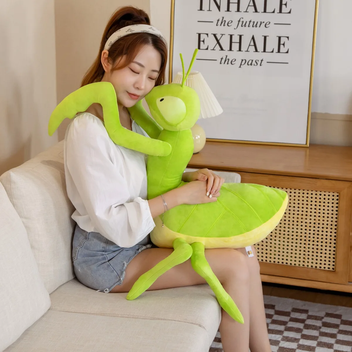 70CM Simulation Praying Mantis Plushie Toy Kawaii Insect Mantis Dolls Stuffed Soft Real Life Animal Pillow Creative Gift