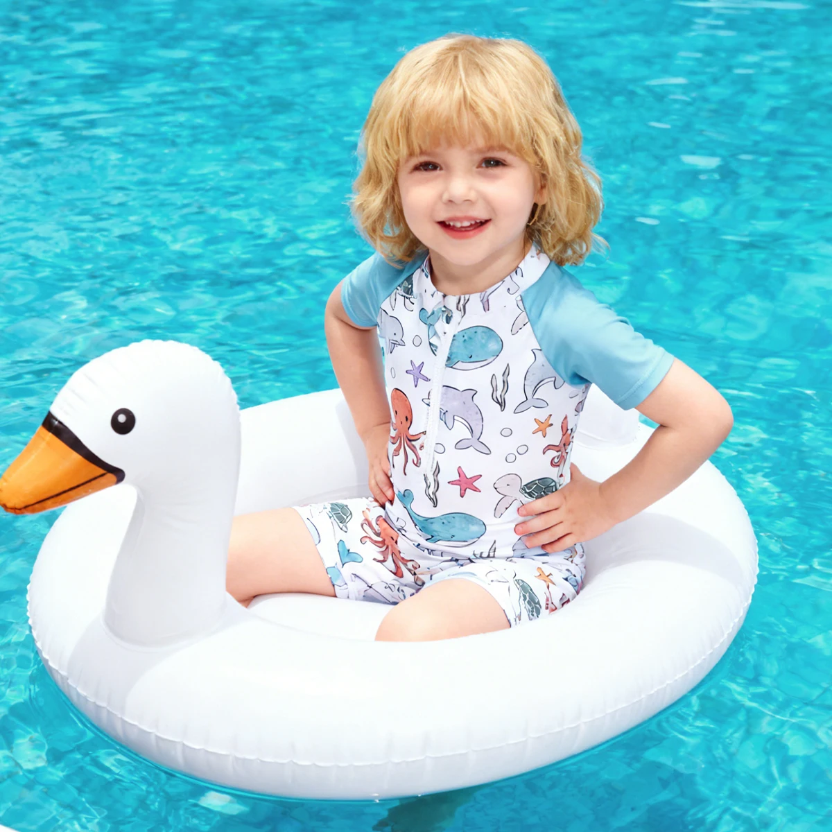 

Детский цельный купальник Happyflute с короткими рукавами, быстросохнущий, для малышей, летний, с защитой от солнца, с шортами.