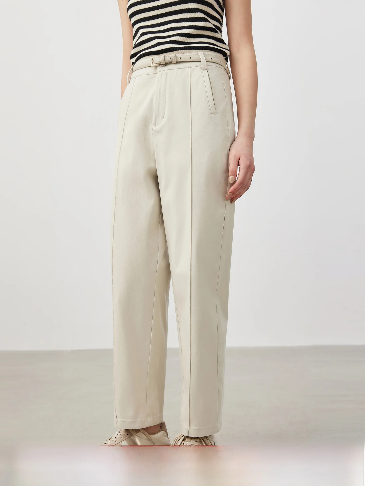 

Брюки-конусы с эффектом похудения, высокая талия, хлопок/полиэстер, длинные, с поясом, универсальные, коллекция «Весна»