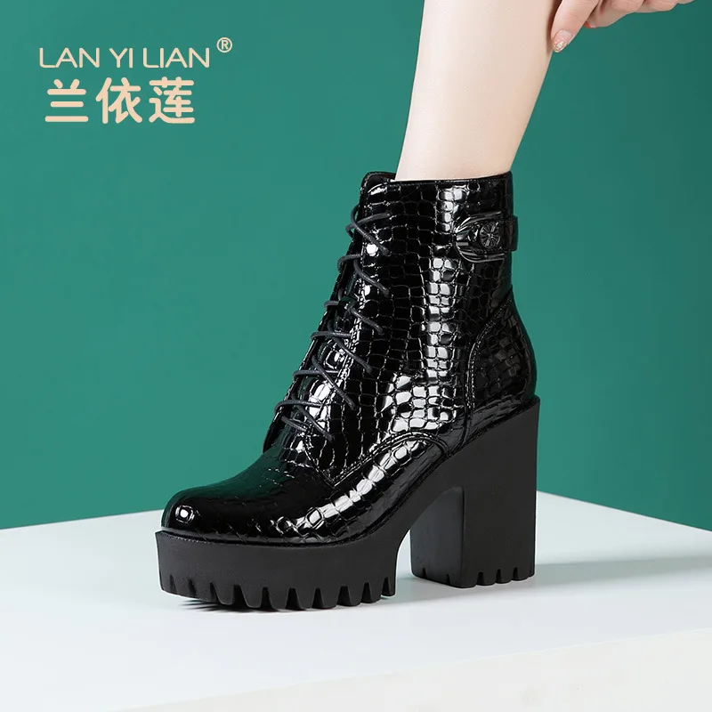 8cm Small Size 32-43 Thick Bottom Soft Leather Platform Shoes Fall Winter 2023 High Heels Ankle Boots Fur for Office Mom botines