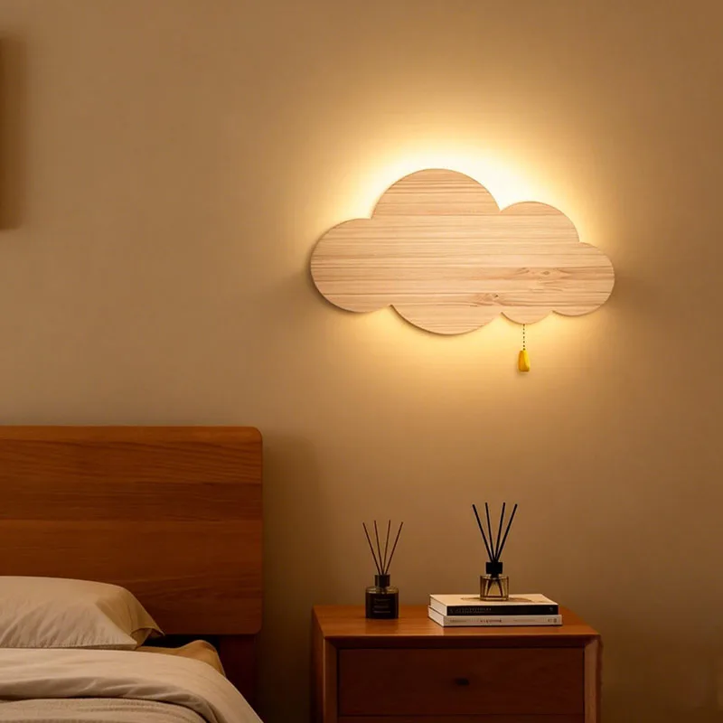  ﻿   LED-Wandleuchte mit Holzmaserung und Dimmer-Schalter für Kinderzimmer, Schlafzimmer und als Nachttischlampe - Wohndekor-Artikel ﻿