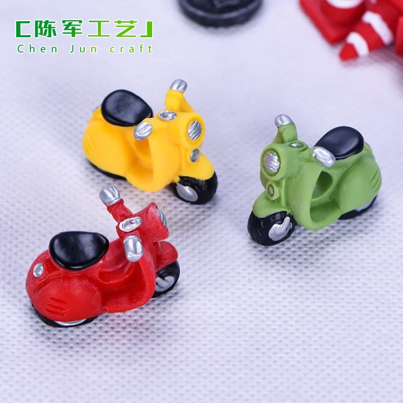 Home Decoration Accessories Miniature Motorcycle Model Cartoon Resin Cabochons Home Decot Tricycle Children's Toys and Gifts