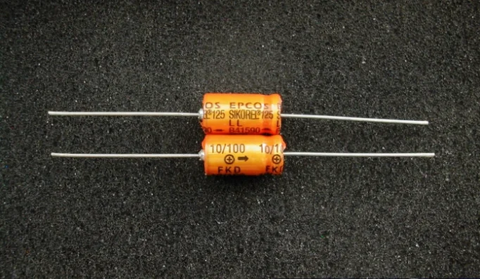 20pcs/lot Original EPCOS 10uF/100V S+M SIKOREL125 electrolytic capacitor axial 17x8mm free shipping