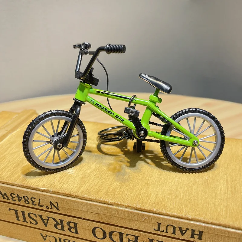 Creative Cartoon Simulation Bicycle Model Keychain Backpack Decoration Finger Bike Keychains Children Toy Gifts Wholesale