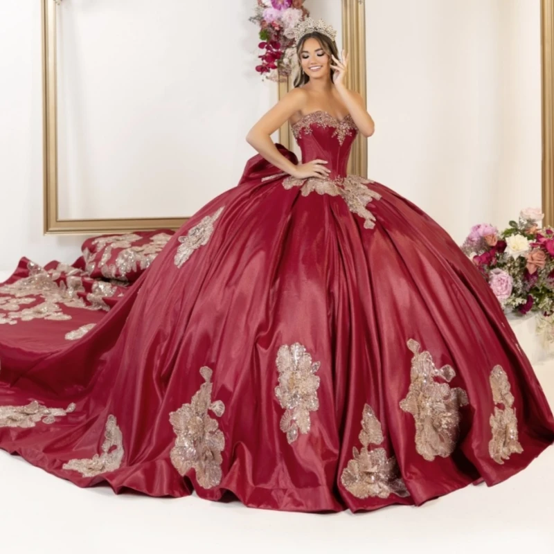 

Red Shiny Quinceanera Dresses Off The Shoulder Applique Lace Beads Bow Tull Party Birthday Sweet 16 Dress Vestidos 15 De Anos