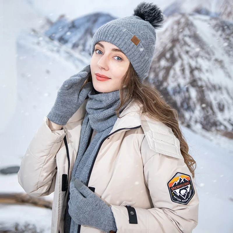 lor-wool-warm-three-piece-set-with-hat-scarf-and-gloves-for-women-elegant-winter-accessories-in-soft-wool-blend