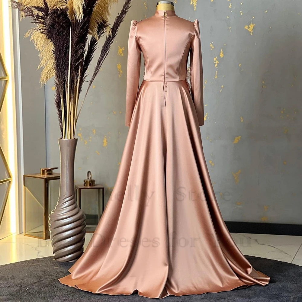 Charming Stretch Satin Full Sleeve Evening Dresses for Women Sequind Beading Feather Prom Gowns Court Train Real Picture 2023