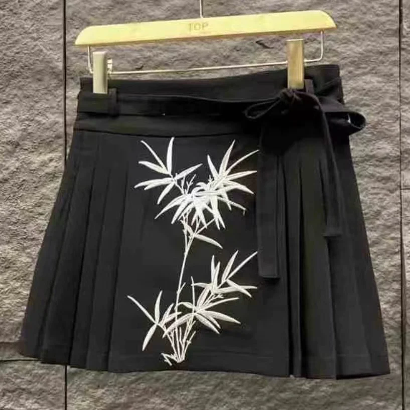 

High-end Embroidery Faldas 2024 Black Shorts Skirts High Waist Mini Pleated Skirt Women Korean Dongdaemun High Quality Clothes