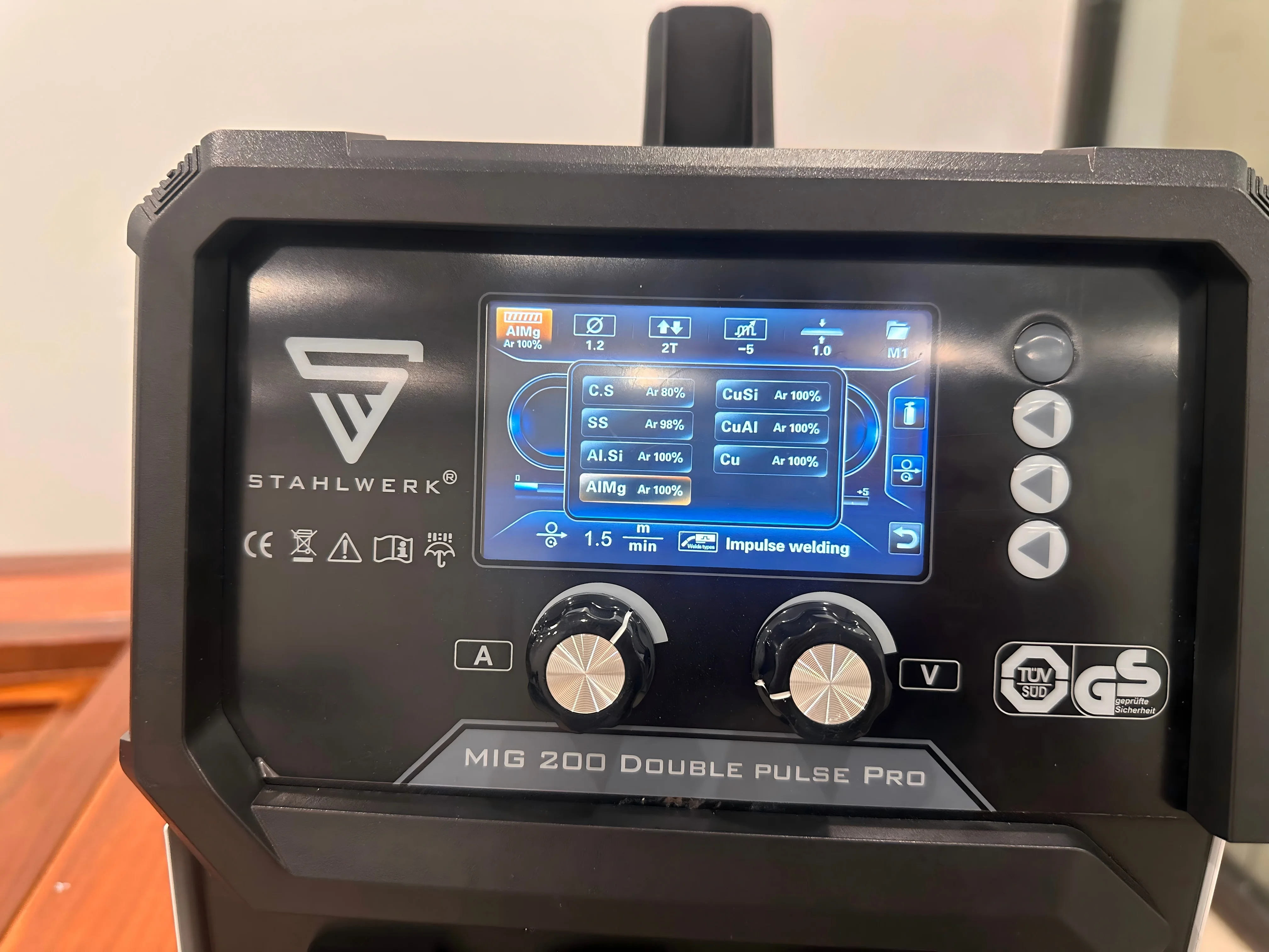 Stahlwerk MIG200DP Double Pulse PRO 200Amp MIG Welding Machine New 6in1 Multi-Function Welder With 1kg & 5kg Wire Load 220V