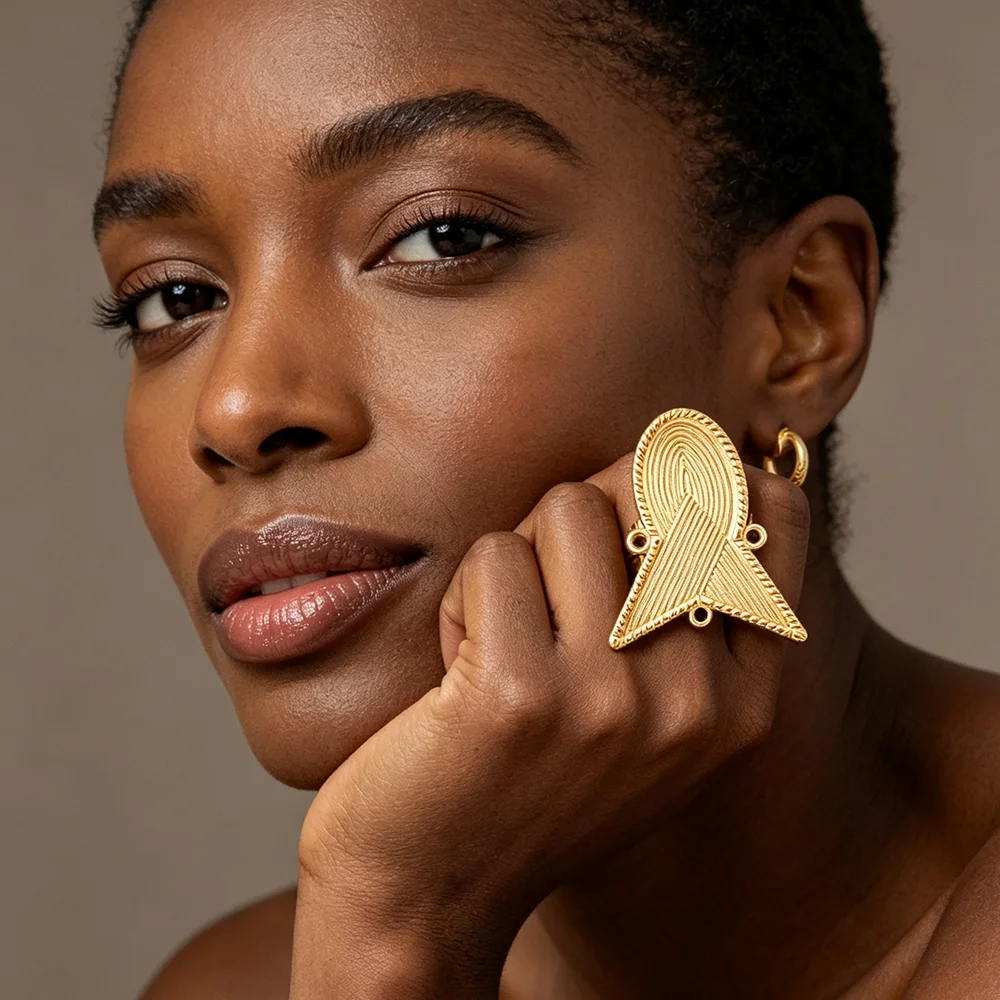 Vergoldetes, graviertes ovales Dreieck-Ohrringe- und Ring-Set für Damen, afrikanischer ethnischer Statement-Schmuck, Hochzeits- und Alltagsgeschenk – Detail 5