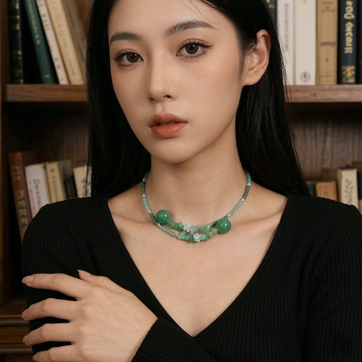 Vintage Ethnische Grüne Naturstein-Halskette mit Unregelmäßigen Perlen für Frauen und Männer, Chinesischer Stil, Silberfarbener Lotusblumen-Choker Schmuck – Detail 4