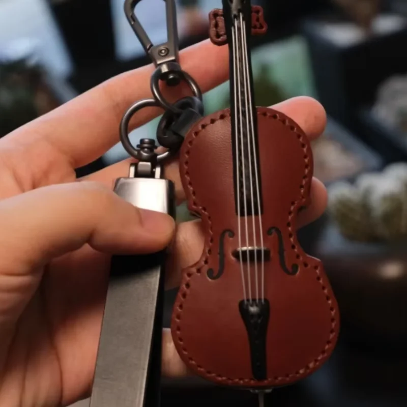 

Cute Violin Pendant Keychain Decoration Christmas Gift Holiday Car Backpack Phone Case Accessories Wholesale Advertisement Gift