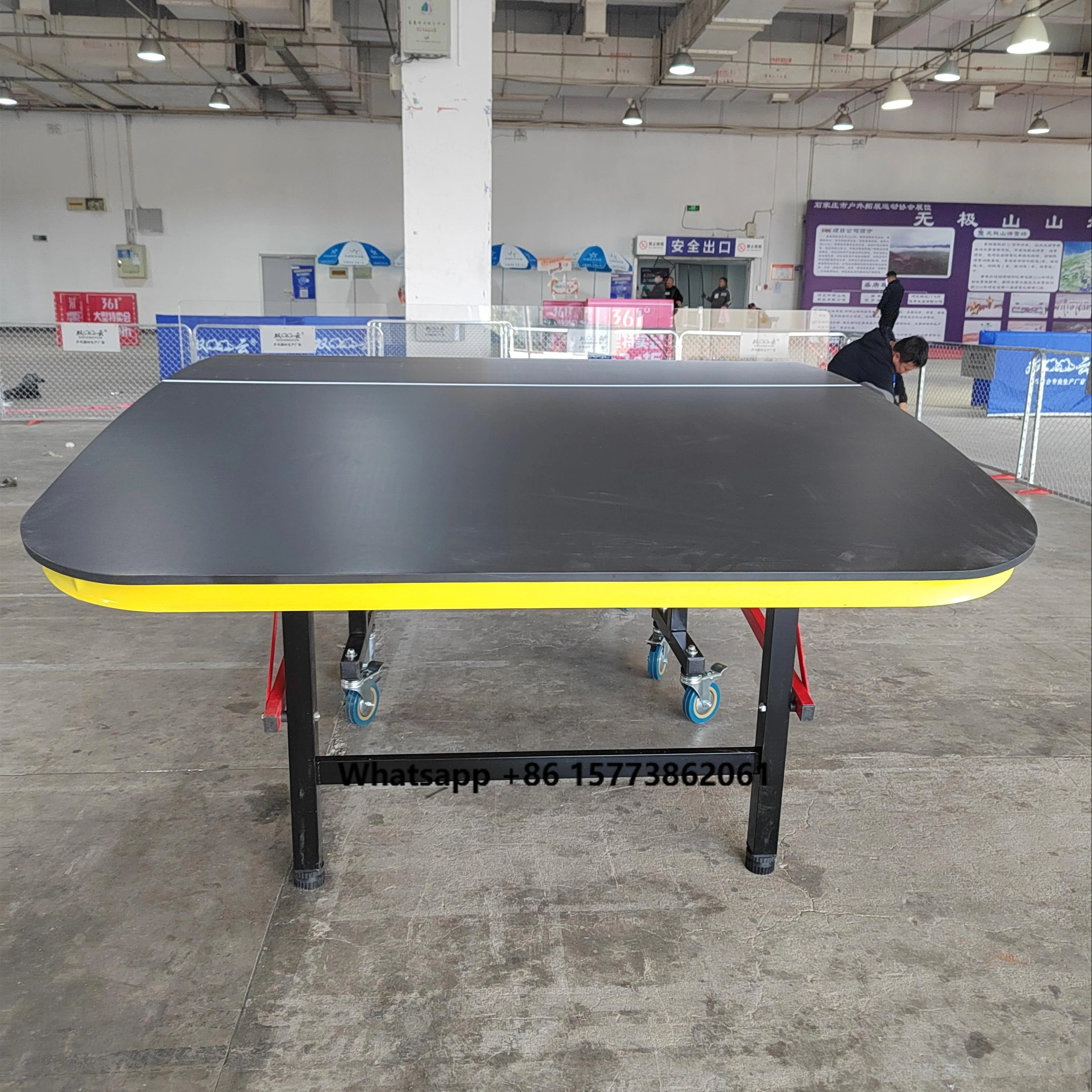 

Waterproof SMC Foldable PingPong & Football Table Tennis Table Outdoor/Indoor Customized Color