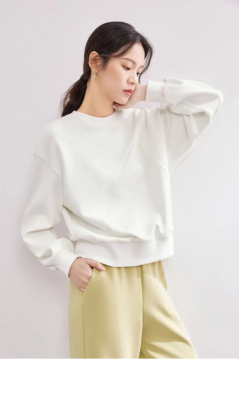 SENTUBILA White Patchwork Sweatshirts Women 2025 Spring New Cotton Loose Simple Round Neck Drop Sleeve Crop Outerwears 141A53570