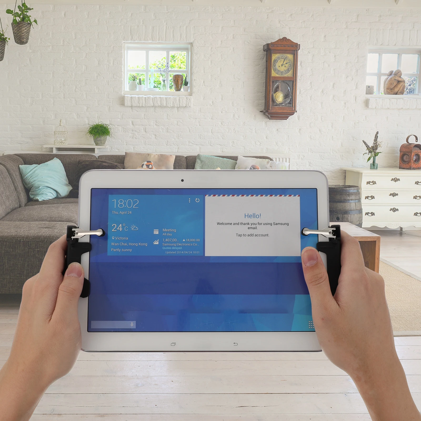 

Universal Tablet Trigger Game Handle Accessories Adjustable Game Controller Compatible For Ipad Portable Lightweight Flip-Style