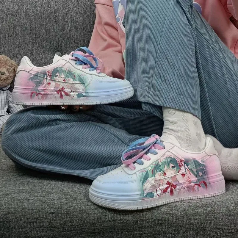 Two-dimensional Yuan Hatsune Miku Board Shoes New 2025 Casual Versatile High-top Platform Sneakers Casual Series Holiday Gifts