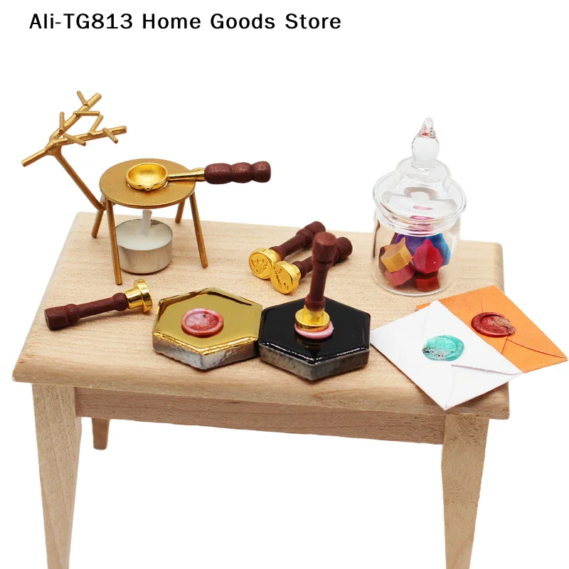 

[TG813]1Set 1:12 Dollhouse Miniature Wax Seal Tool Lacquer Spoon Handle Wax Pellets Model Christmas Decor Kids Pretend Play Toy