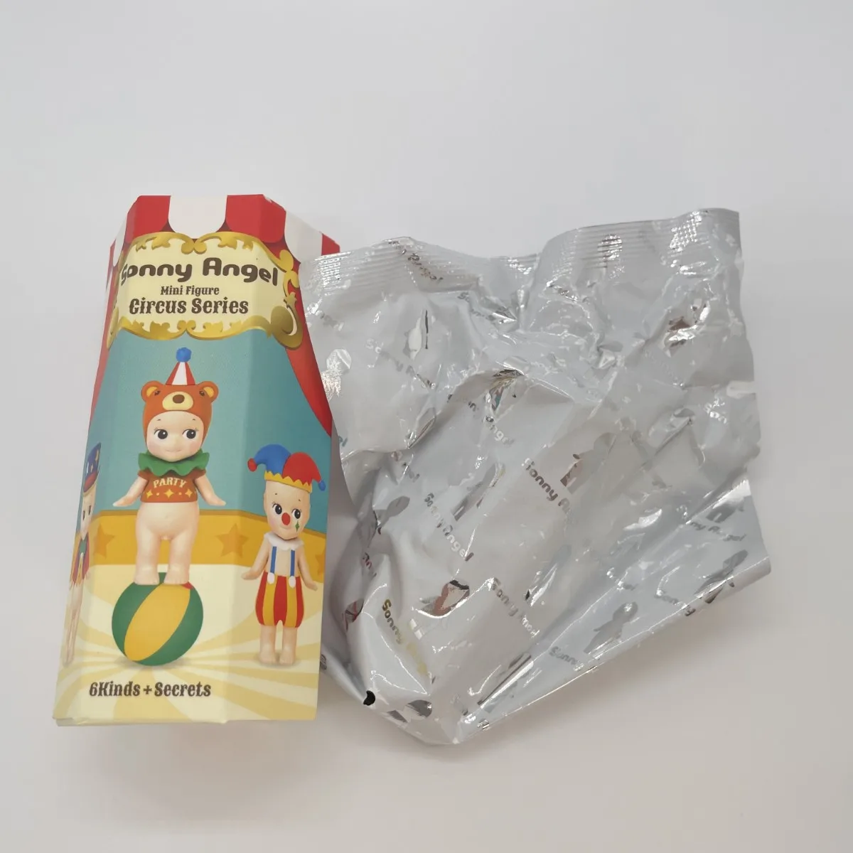 Sonny Angel Mini Figure Circus series 2019 No box No bag Blind Box Clown Bear Elephant Circus Tent Silk Hat Rabbit SAS65602