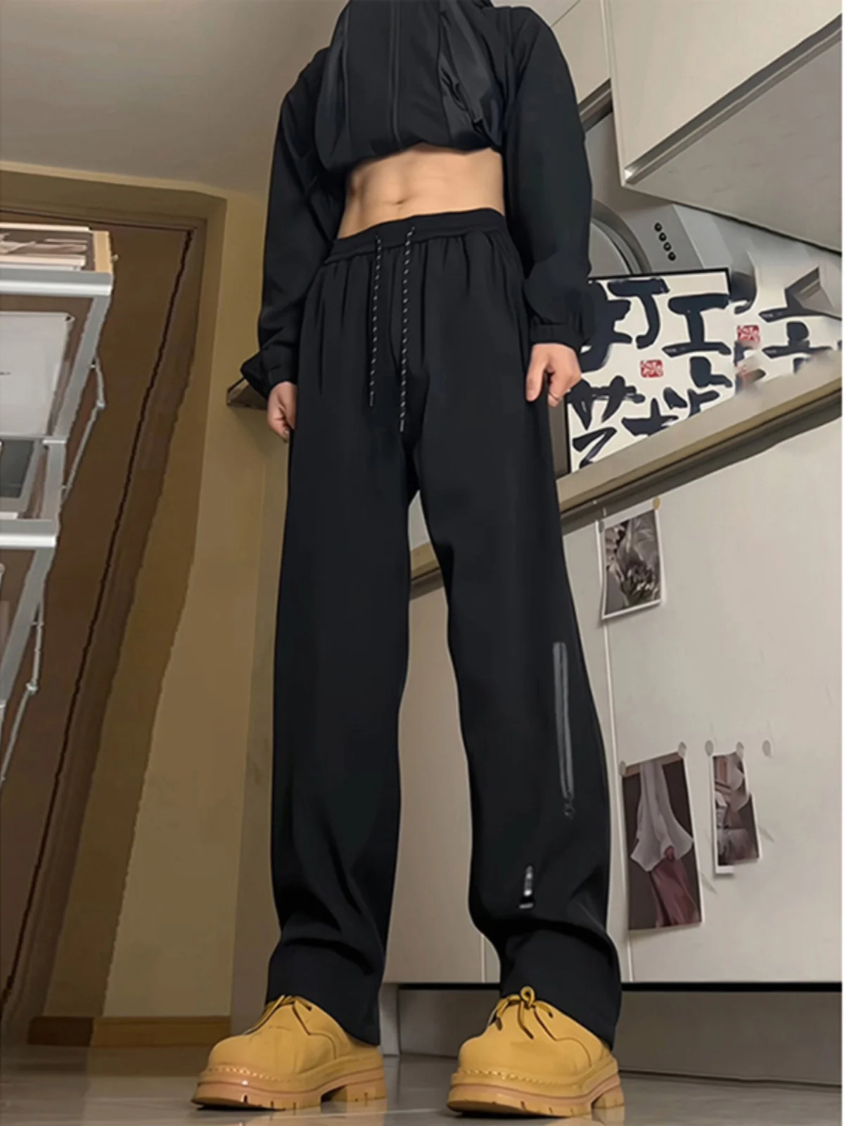 

Men's Winter Thiened Fce Sports Boots Matching Straight Leg Loose Waterproof Casual Long Trousers