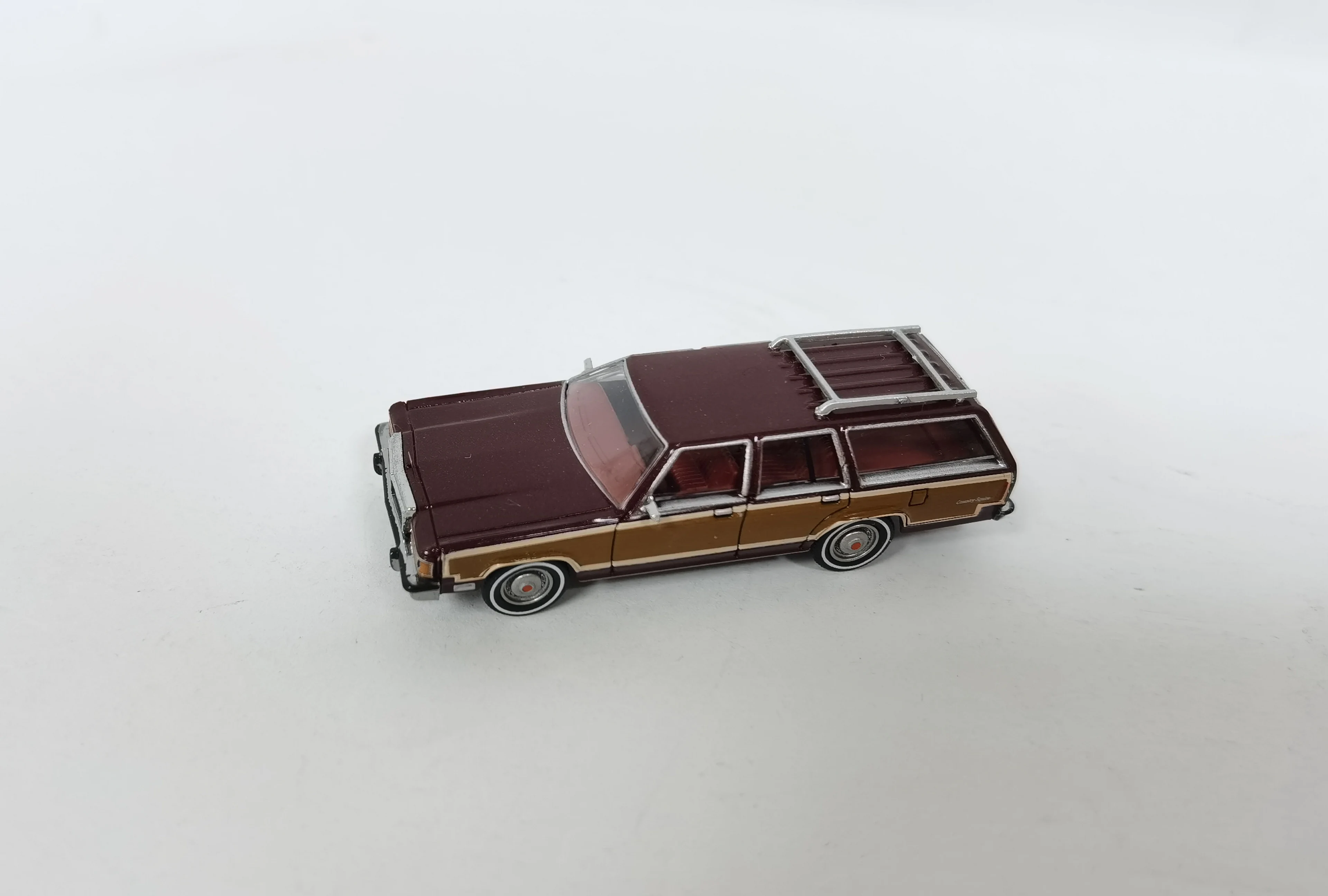 Chevrolet Caprice metallic grey Brekina 1/87 NO.BRE19705MCW For Collection