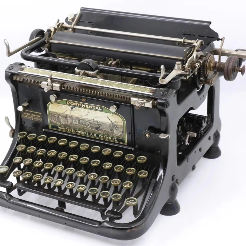 

Retro mechanical desktop typewriter collection furnishings