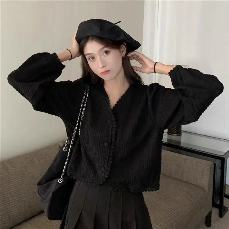 Lace Pleated Patchwork Blouse Spring Autumn New Long Sleeve V Neck Solid Short Korean Shirt Tops Sweet Fashion Women Clothing