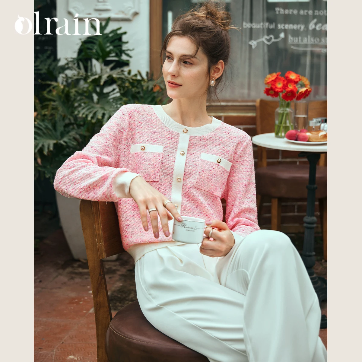 

OLrain Women's Pullover Sweater 2025 autumn Personalized Fashion Xiaoxiangfeng Knitted Sweaters Loose Chic Pullovers O24CZ86256