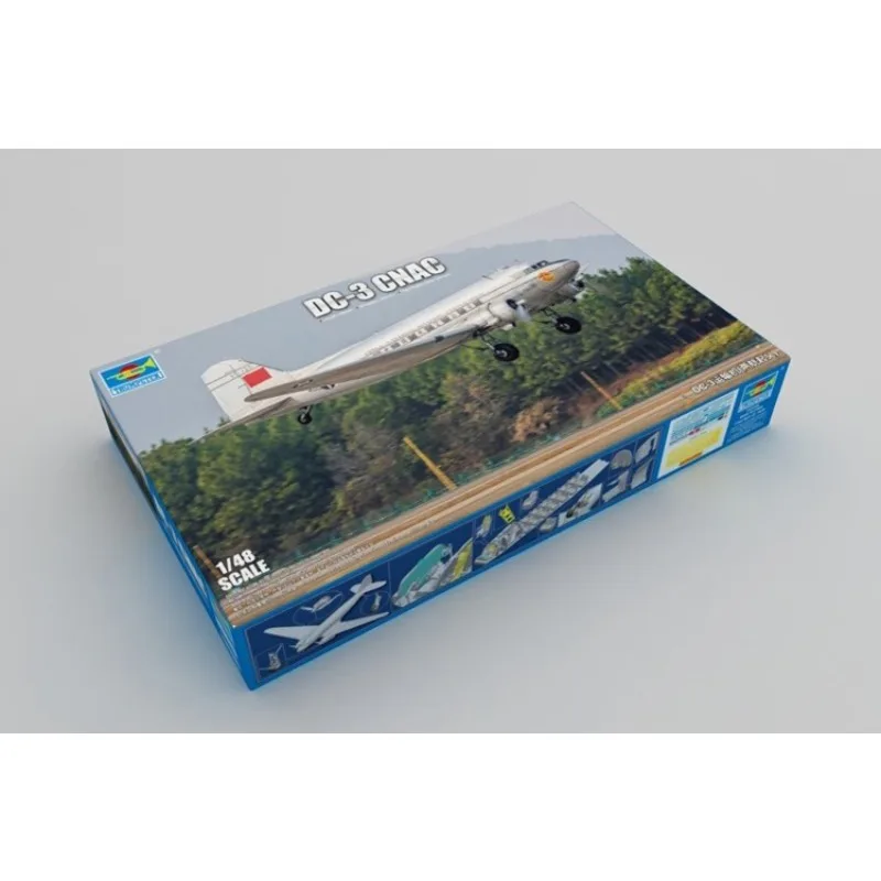 Trumpeter Kit modello di aereo assemblato in plastica 05813 DC-3 CNAC 1/48