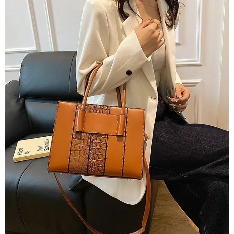 

2025 Maxi Retro Tote Upcycled Canvas Convertible Crossbody Quiet Luxury TikTok Viral‌