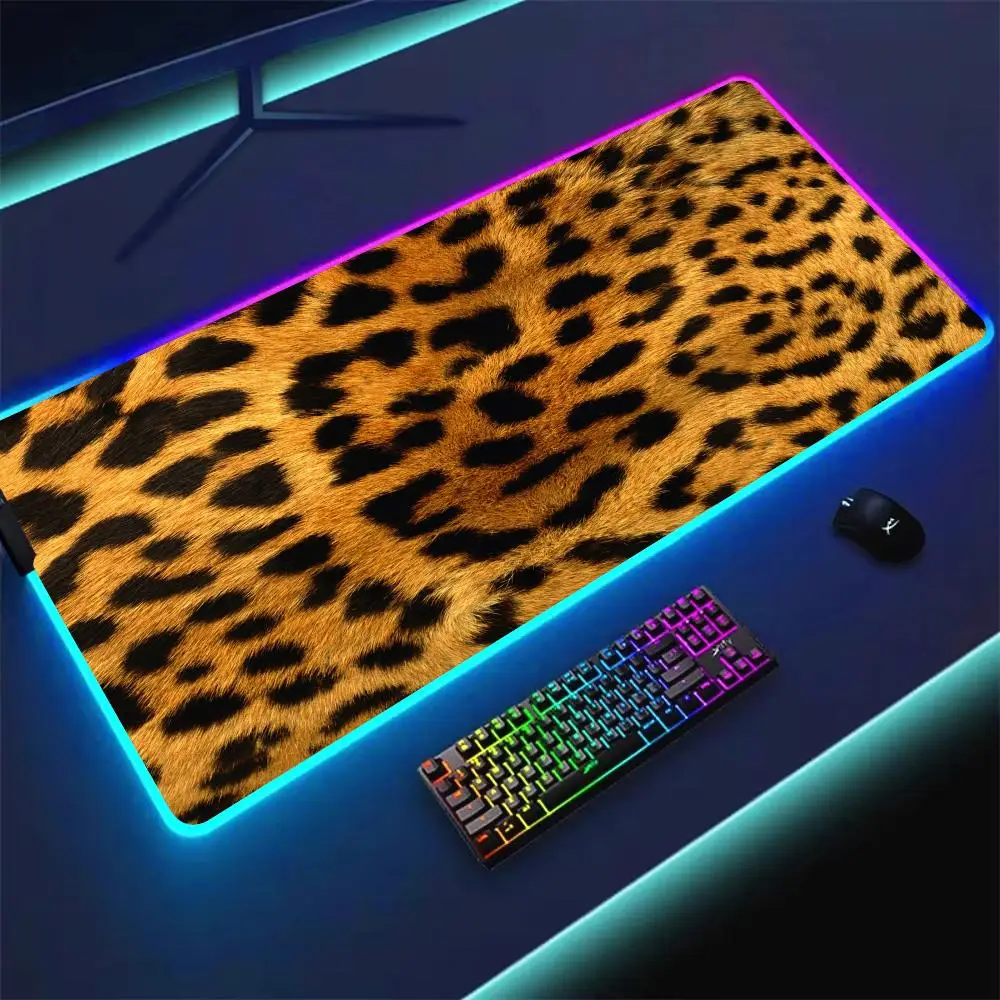 

RGB Mouse pad Leopard print pattern gaming mat rubber anti-slip Desk Mat LED glow Gaming keypad mousepad gamer pc accessories