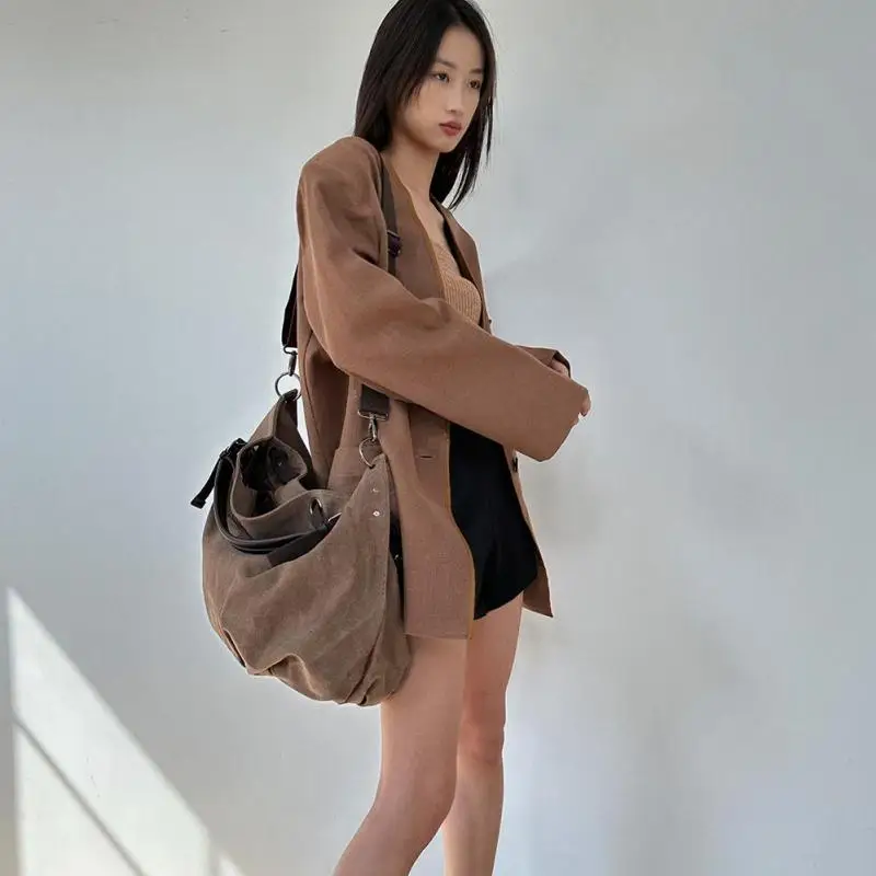 2023 European And American Retro Niche, Medieval Large Capacity Tote Bag, Brown Fashionable Canvas Crossbody Multifunctional Bag