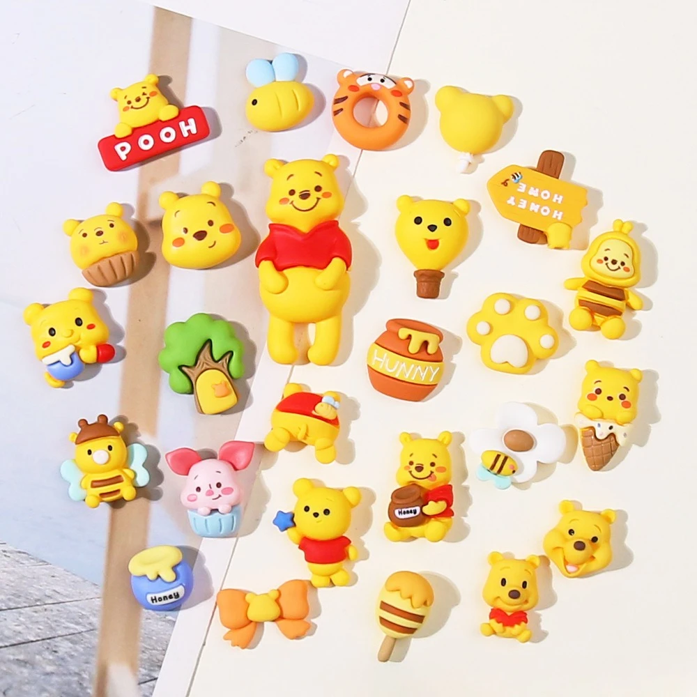 13Pcs/set Cute Winnie the Pooh Cartoon Shoes Accessories Kawaii Anime Hole Shoes Buckle Diy Decoration Removable Girl Boys Gift