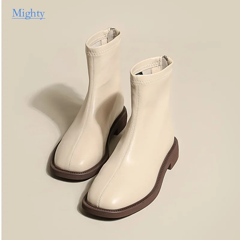 

2024 New Autumn Winter Shoes Chelsea Short Women Flat Ankle Snow Slim British Style Square Head White Women's Female Boots