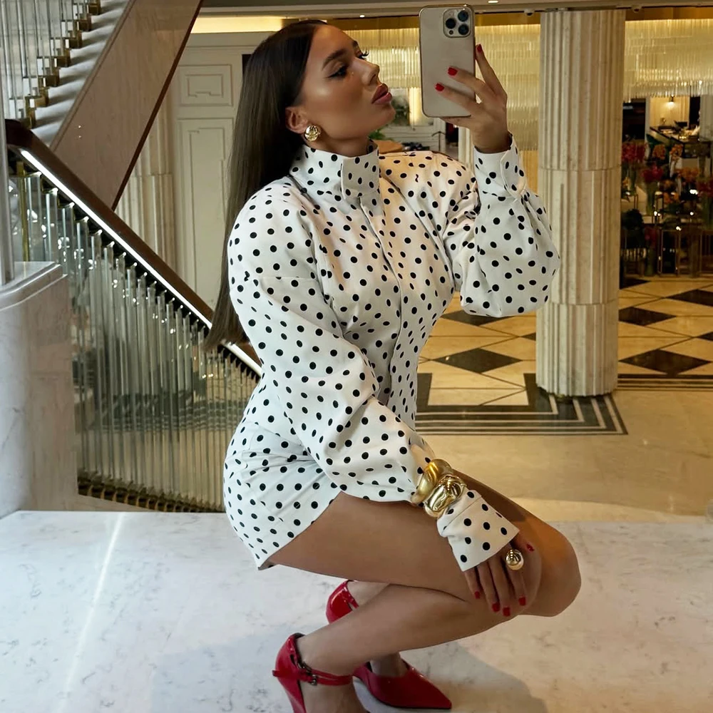 Tuularose Damen-Shorts, 2-teilig, modisch, gepunktet, Kontrastjacke, Oberteil, schmale Shorts, luxuriöses, elegantes Vintage-Party-Shorts-Set