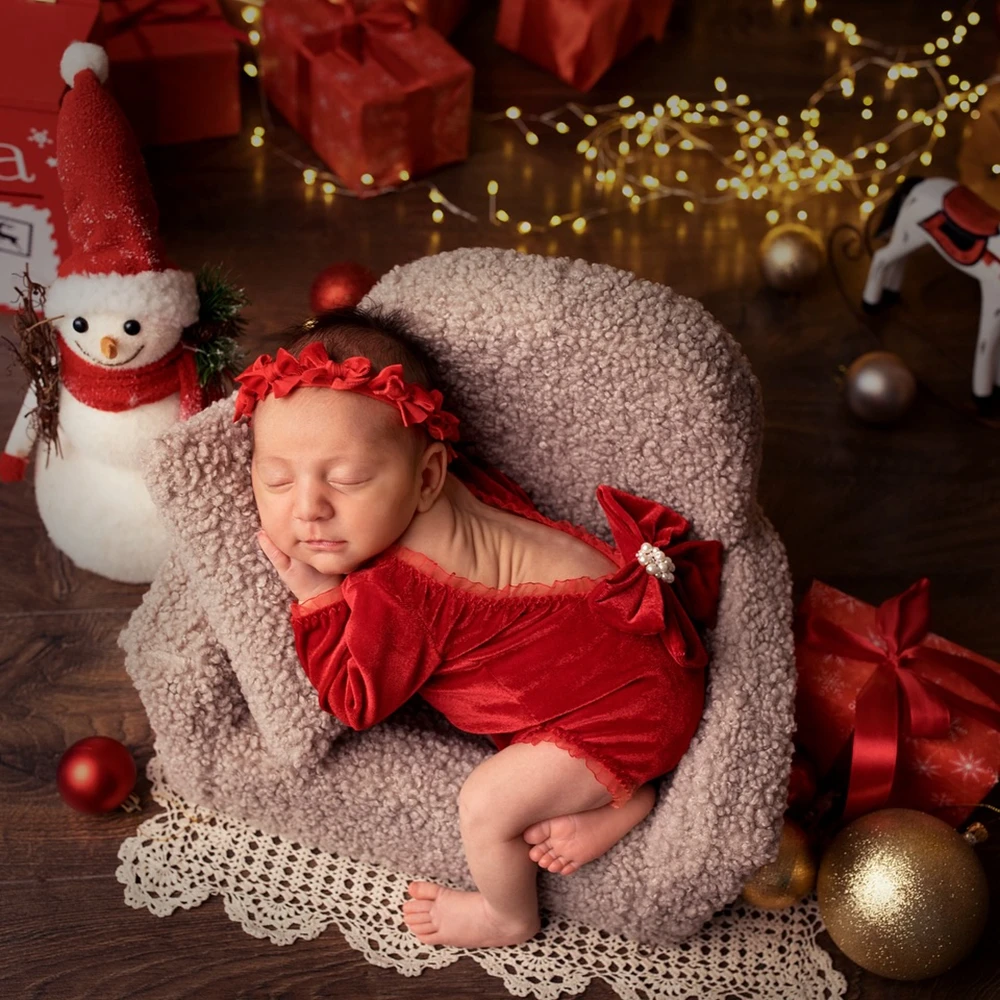 newborn-baby-girl-red-velvet-christmas-romper-photography-outfit-infant-photo-bodysuit-off-shoulder-bow-0-3m