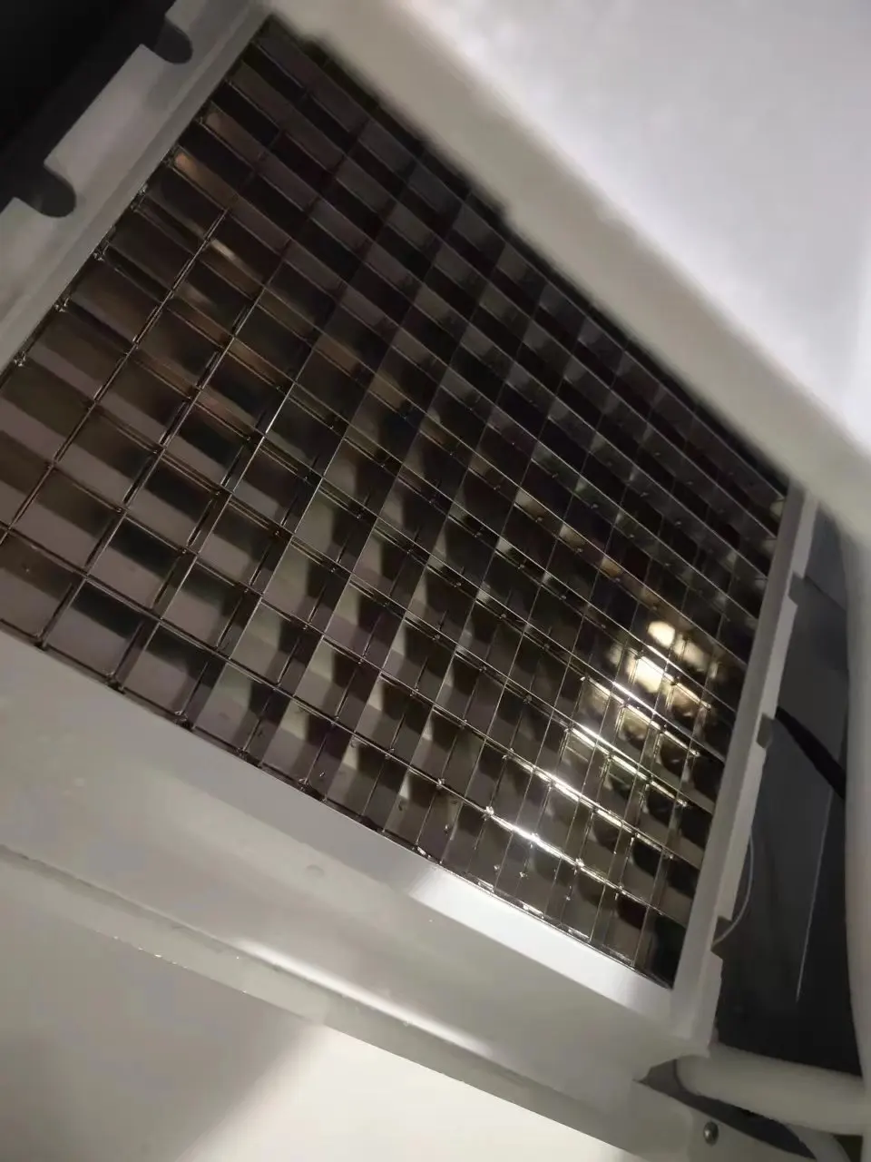 صانع آلات صنع الثلج الرخيصة 300 كجم يستخدم صانع الثلج المكعب للأغراض التجارية