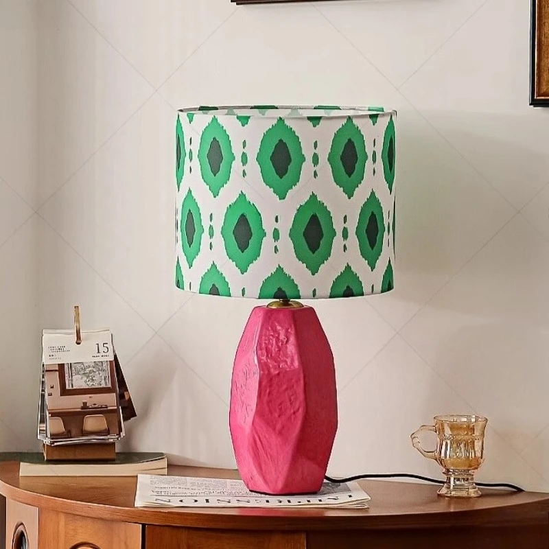 

Glass Tricolor Desk Lamp Bedroom Study Bedside Table Lamps Full Spectrum Eye Protection Lighting Light Retro Creativity Lights