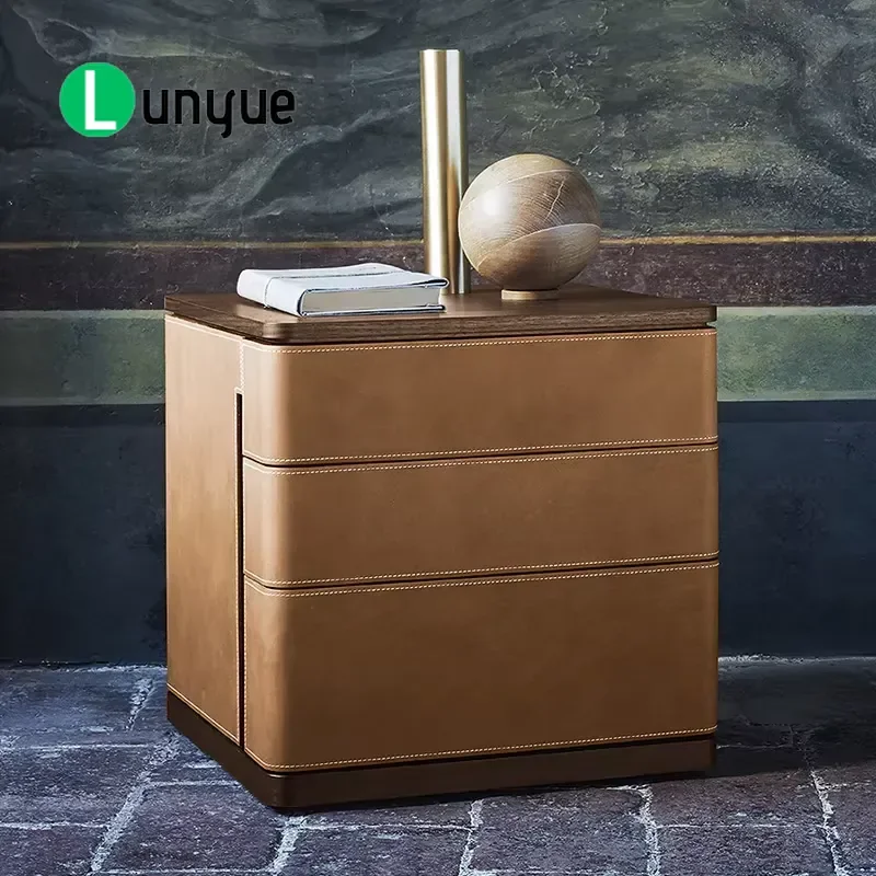 Italian Designer Simple Retro Bedside Table Luxury Saddle Hard Leather Side Cabinet Wooden Nightstand for Bedroom Villa